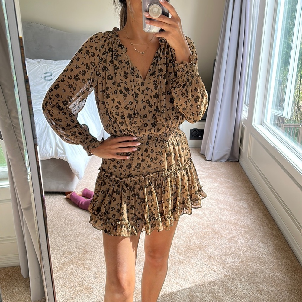 Mini brown floral dress 🤎